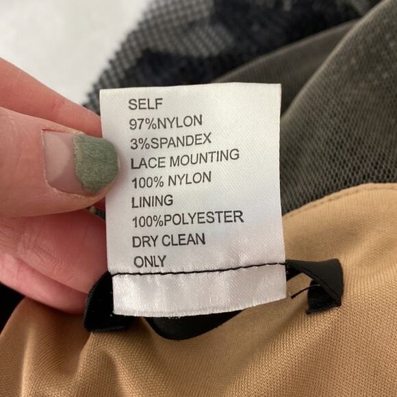 TADASHI SHOJI Mesh Lace Sleeveless Floor Length Evening Gown Style ADH1190L - Picture 12 of 14